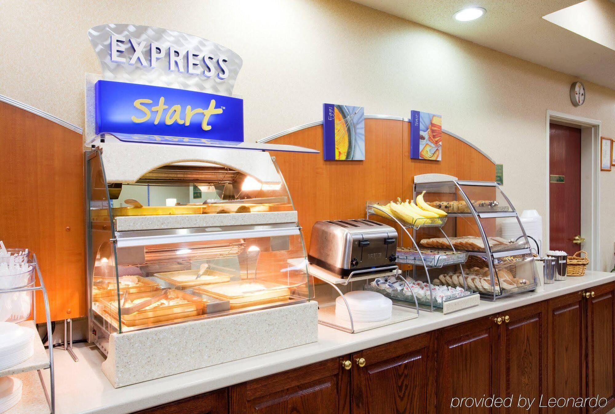 Holiday Inn Express Hillsville By Ihg Экстерьер фото