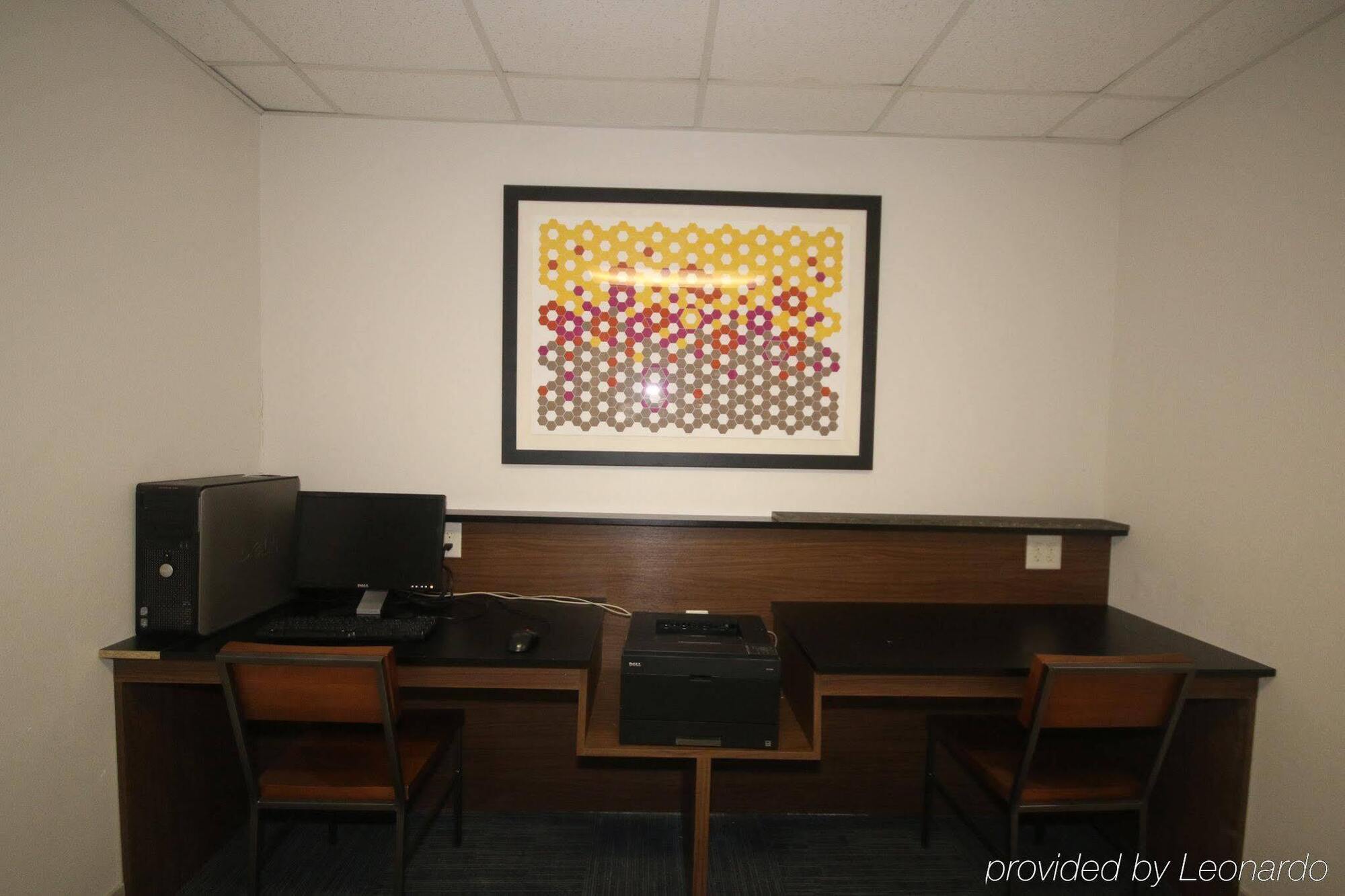 Holiday Inn Express Hillsville By Ihg Экстерьер фото